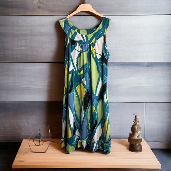 Susan Lawrence No Wrinkle Sundress with Ruffled
Bottom Size Medium. #Summer - Picture 2 of 5